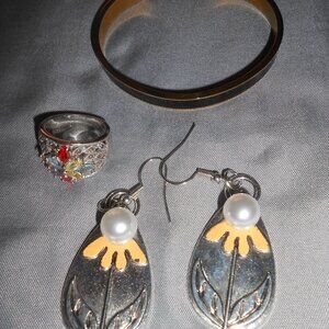 PRETTY LOT JEWELRY SYDNEY EVANS COCKTAIL RING BADASS GIRL GANG BRACELET EARRINGS